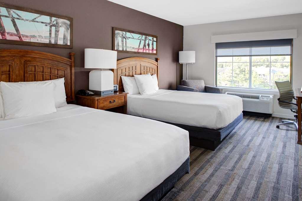 Hyatt House Fishkill-Poughkeepsie Hotel Room photo