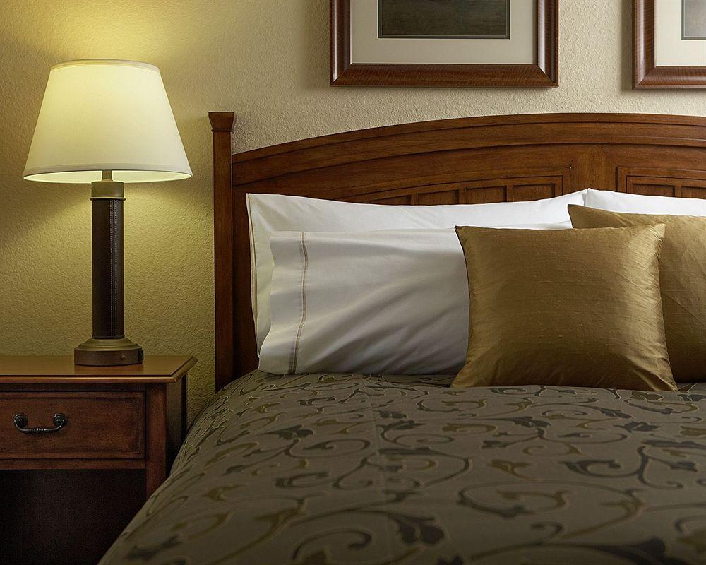 Hyatt House Fishkill-Poughkeepsie Hotel Room photo
